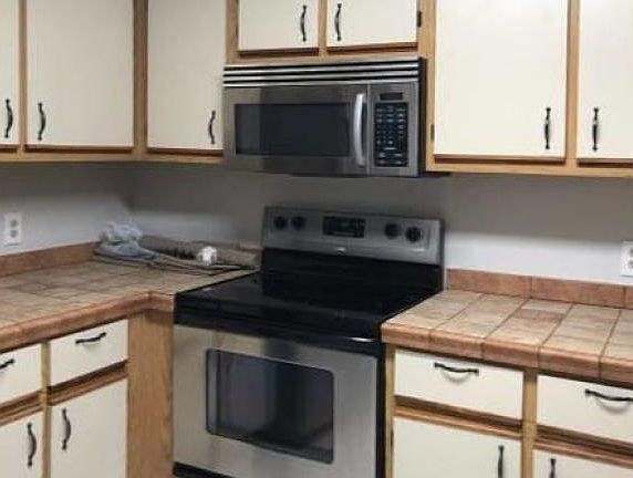 3rd image of 4127 Palm Bay Cir APT A