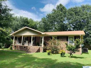 902 Glendale Rd, Arab, AL 35016