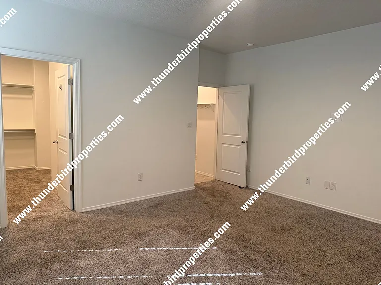 2605 Stryker Rd SE — Photo 2