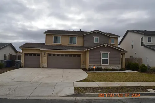 1663 Thistle Ln Photo 1