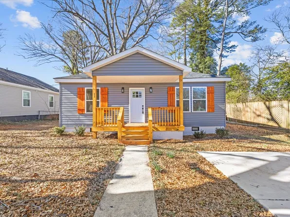 11 Lark St, Greenville, SC 29607