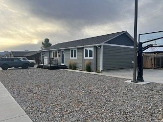 1st image of 91 Kathy Dr
