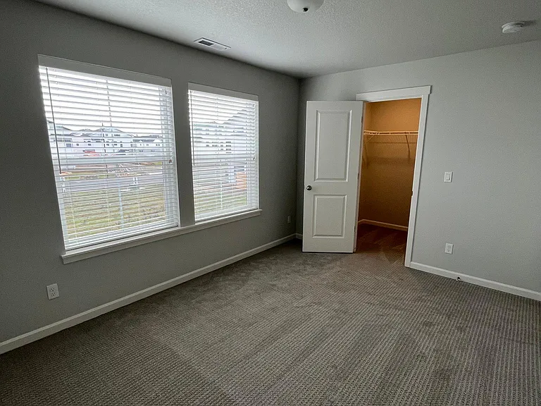 4131 SE Fortress Ln — Photo 11