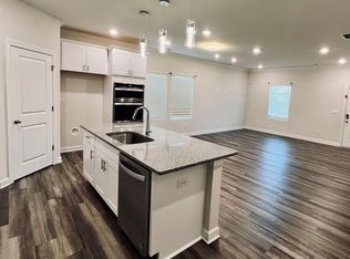 237 Emmett Dr, Pineville, NC 28134