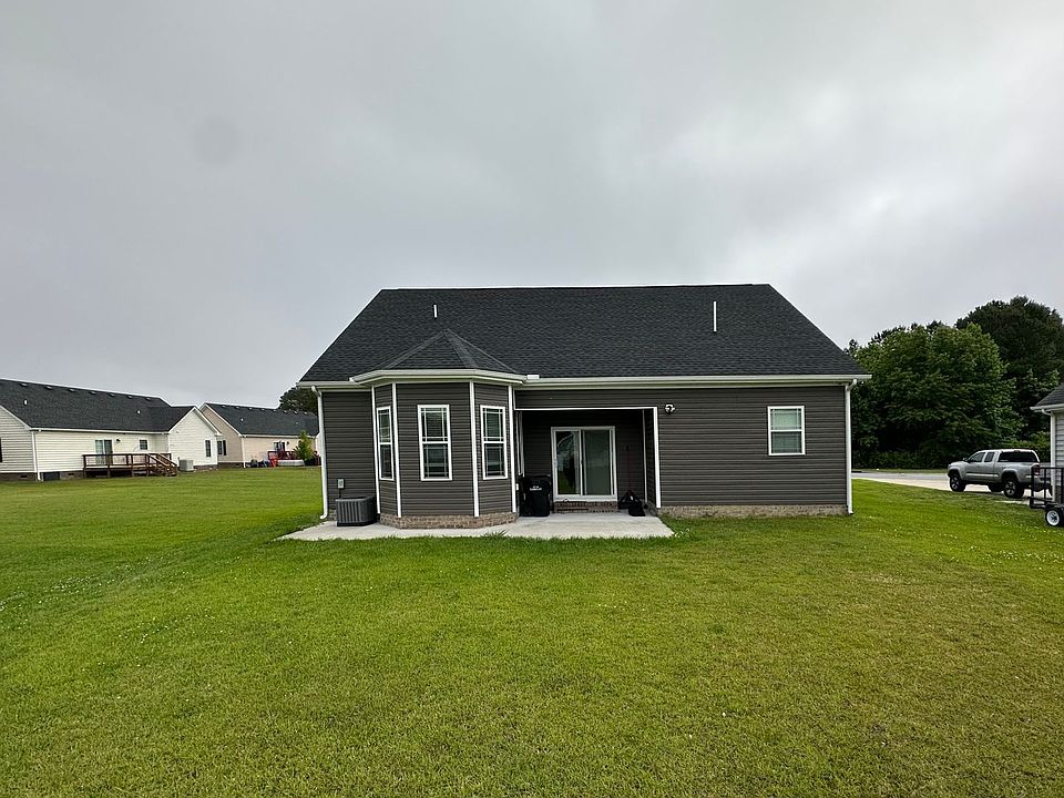 2nd image of 103 Mac Dr
