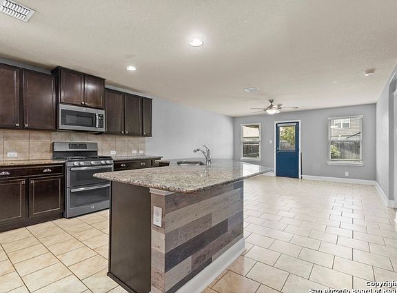 5th image of 8926 Ironwood Hill