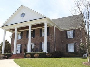 8705 Steedsfort Ln, Knoxville, TN 37922