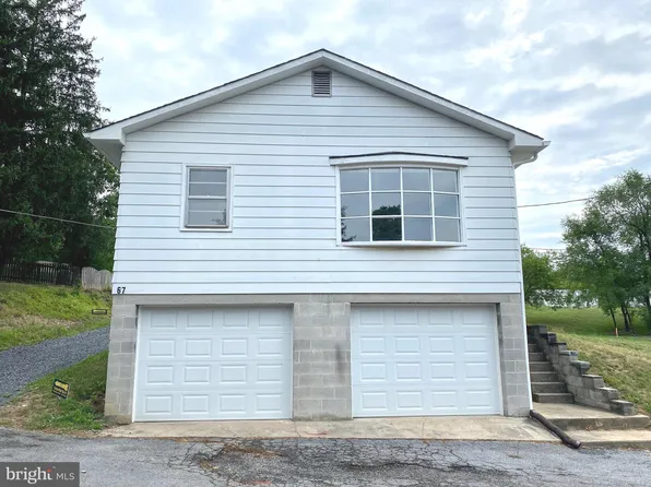 67 Powers Rockwell Ln, Martinsburg, WV 25405