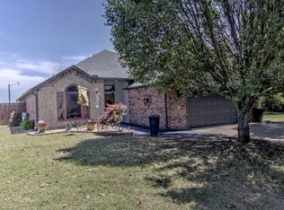 1116 S Marina Dr, Oologah, OK 74053