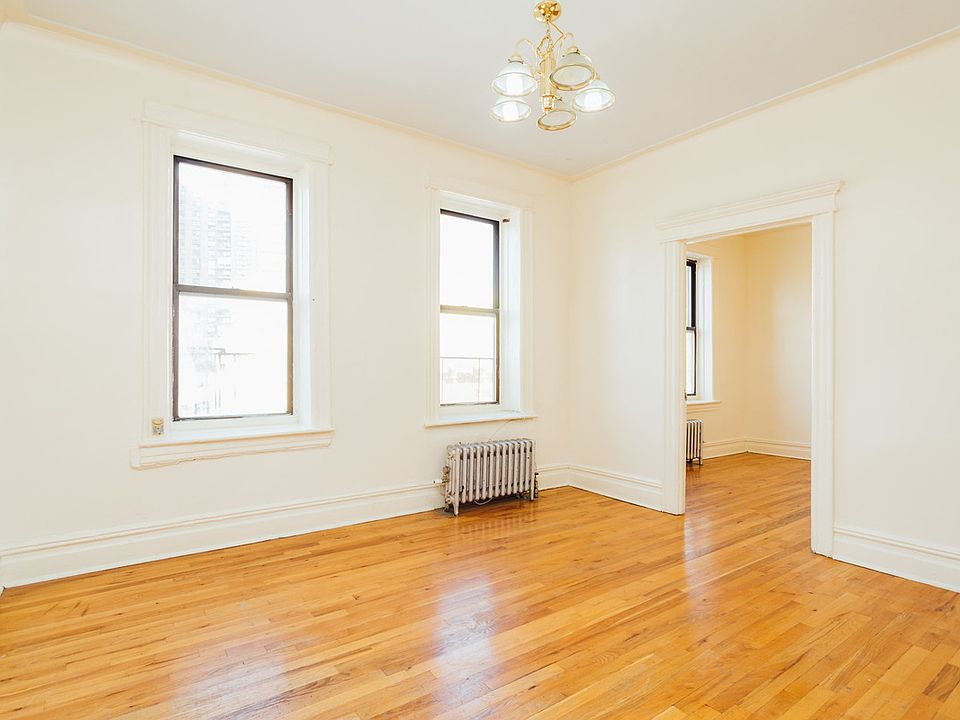 1st image of 110 Empire Blvd #10A