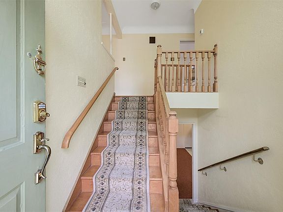 4th image of 1189 Highrock Pl