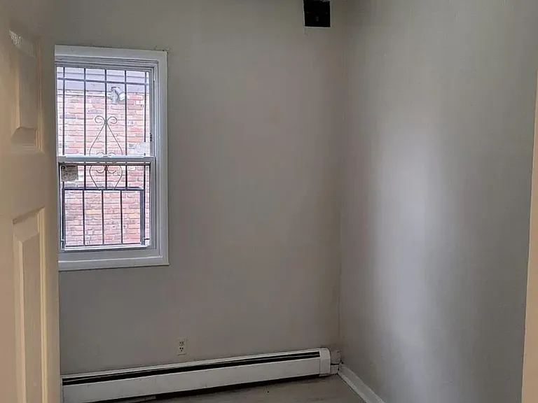 86 Wilson Pl #1 — Photo 4