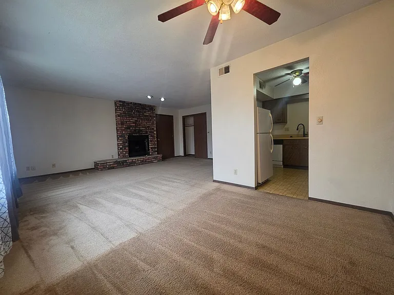 1008 Bridgit Ct SE — Photo 24