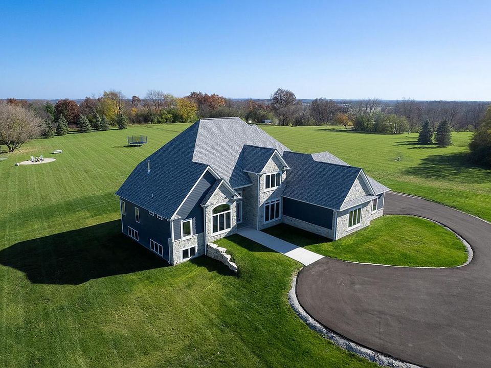 W2516 Trinity Ln, Lake Geneva, WI 53147 MLS 1817298 Zillow