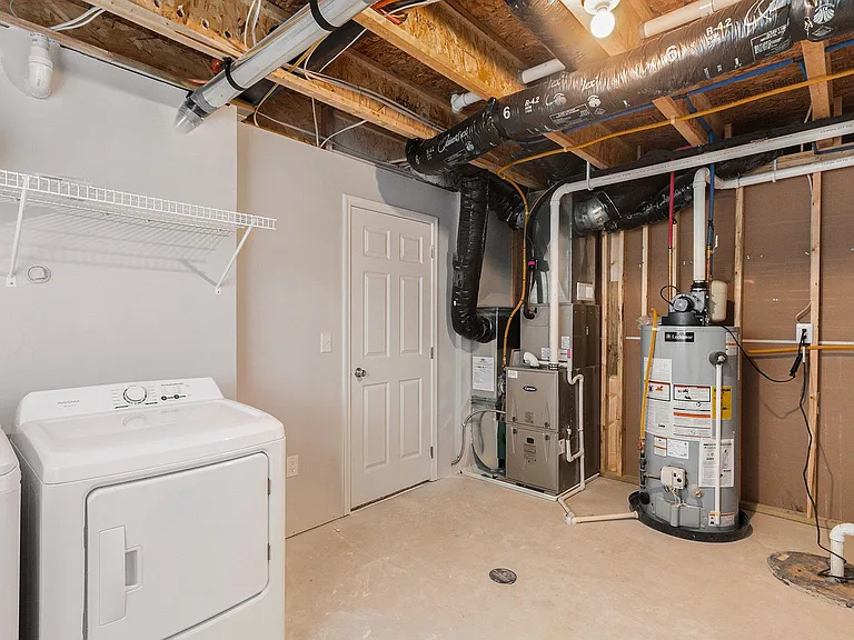 7669 Courtyard Pl — Photo 26