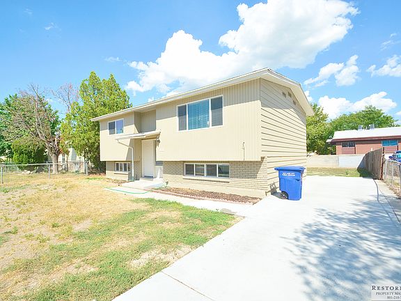 3rd image of 436 N Star Crest Dr