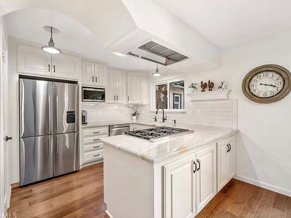 2nd image of 1317 E Dena Way