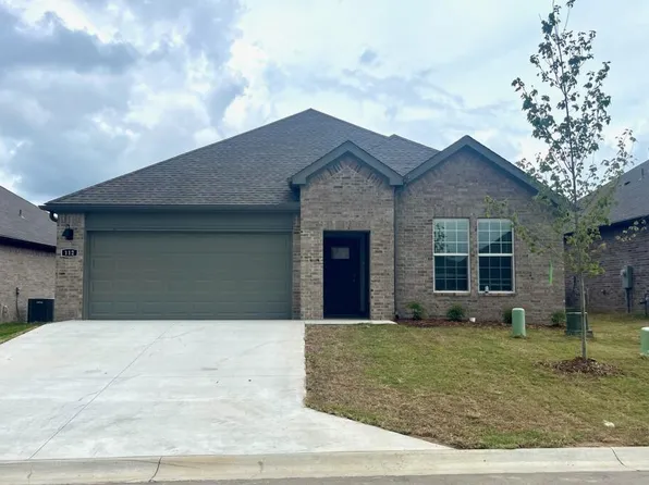 112 Mikah Dr, Maumelle, AR 72113
