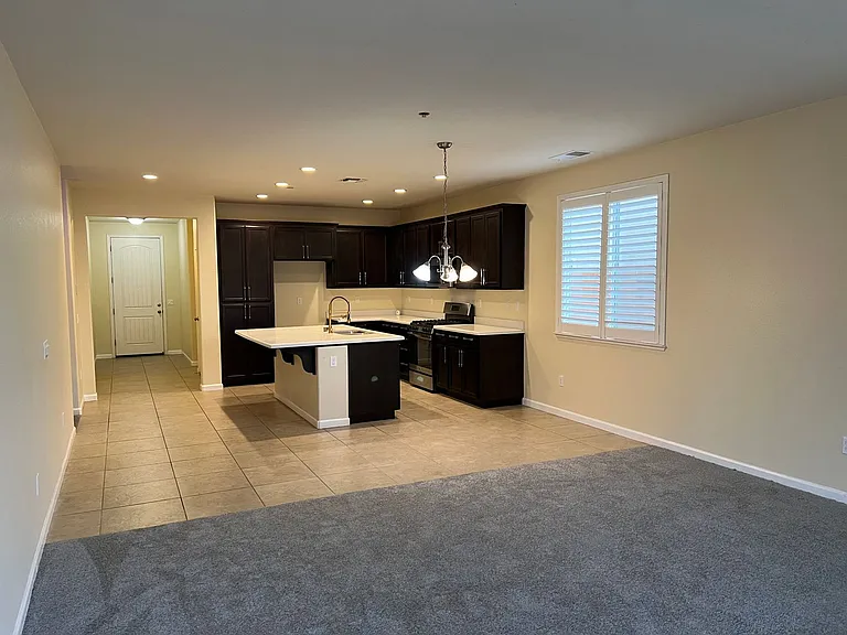 1484 Rock Springs Ave — Photo 14