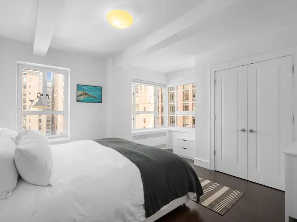 20 East 35th Street image 10 of 13