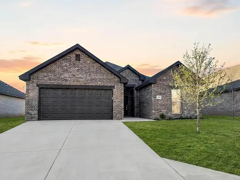 12511 Deep Creek Dr — Photo 1