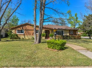 1600 Lynnhaven Rd, Fort Worth, TX 76103