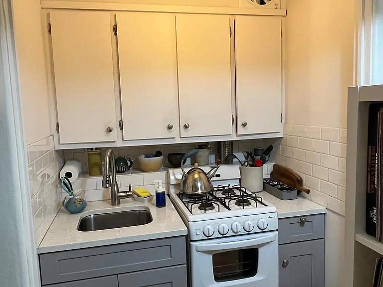 345 Logan St SE #A — Photo 14