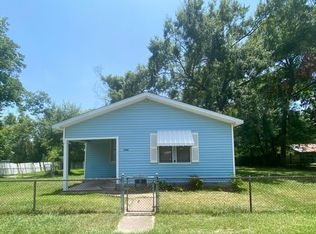 2305 Bradford St, Orange, TX 77630