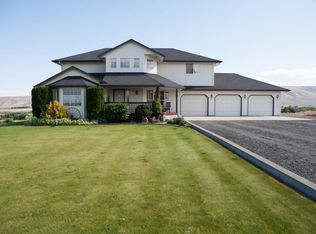 16353 Ahtanum Rd, Yakima, WA 98903