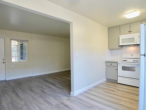 3rd image of 1273 Pedro St APT 9