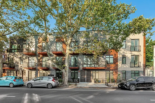 Rented by Compass | media 10