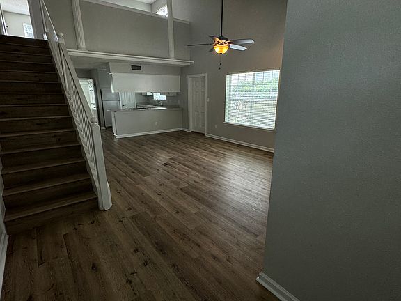 3rd image of 2804 Saw Palmetto Ln