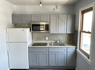 7812 61st St, Ridgewood, NY 11385