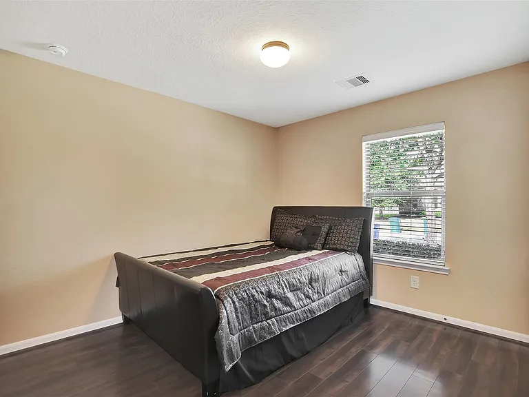 9706 Lockhart Reach Ln — Photo 19