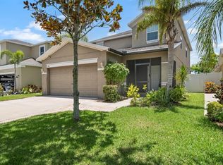 946 Seminole Sky Dr, Ruskin, FL 33570