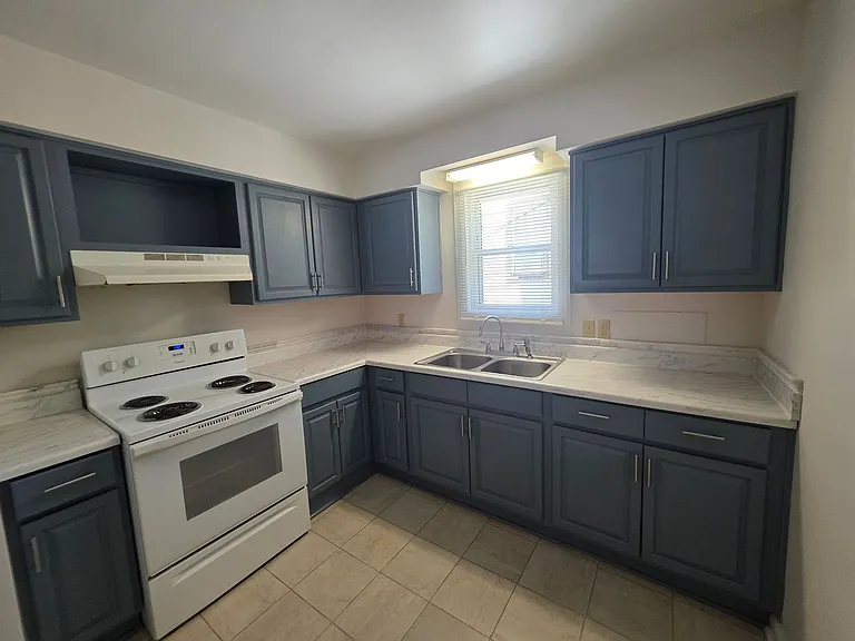 122 D View Ave — Photo 13