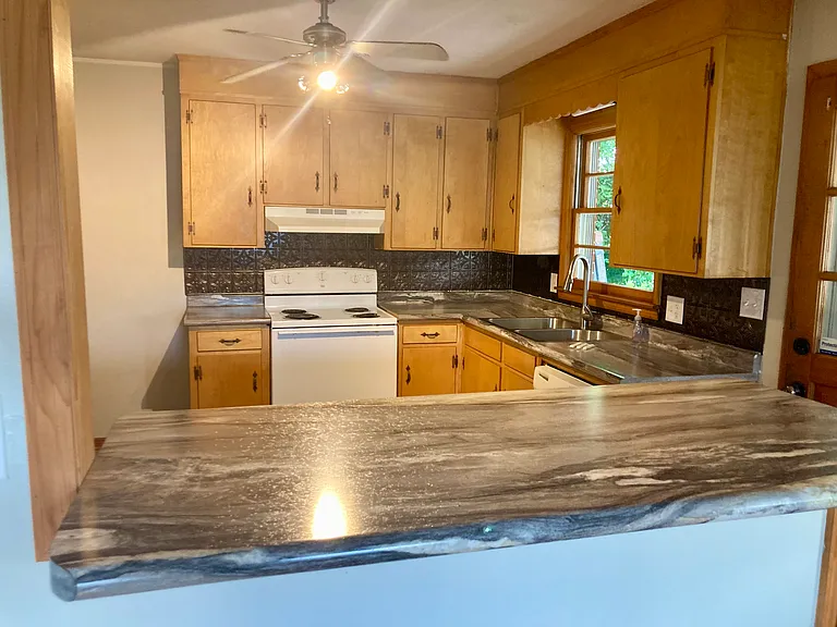537 Water Oak Rd — Photo 6