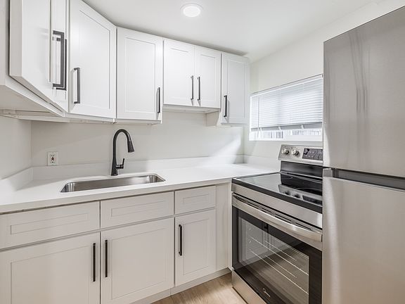5th image of 720 108th St S APT 5