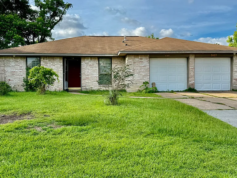 5107 Apala Dr — Photo 1
