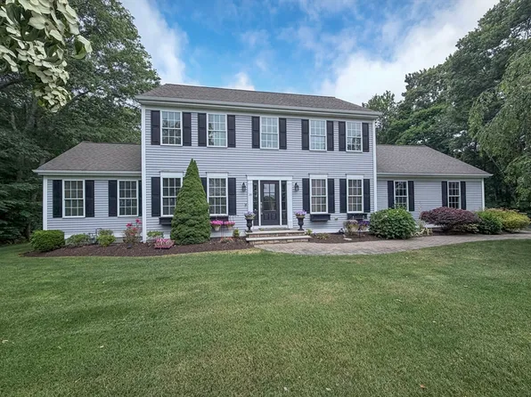 29 Spinnaker Way, Westport, MA 02790