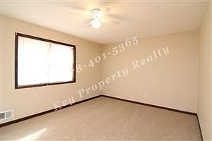 2nd image of 4372 Coopers Creek Dr SE