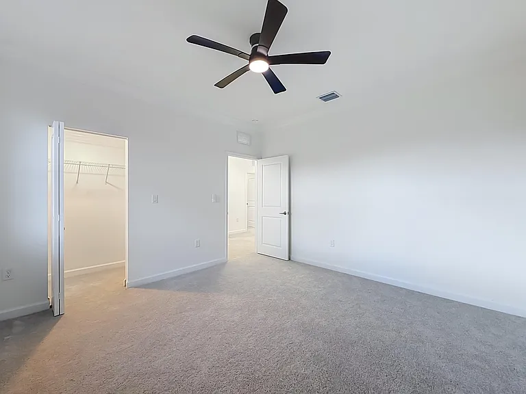 18849 SW 315th St — Photo 37
