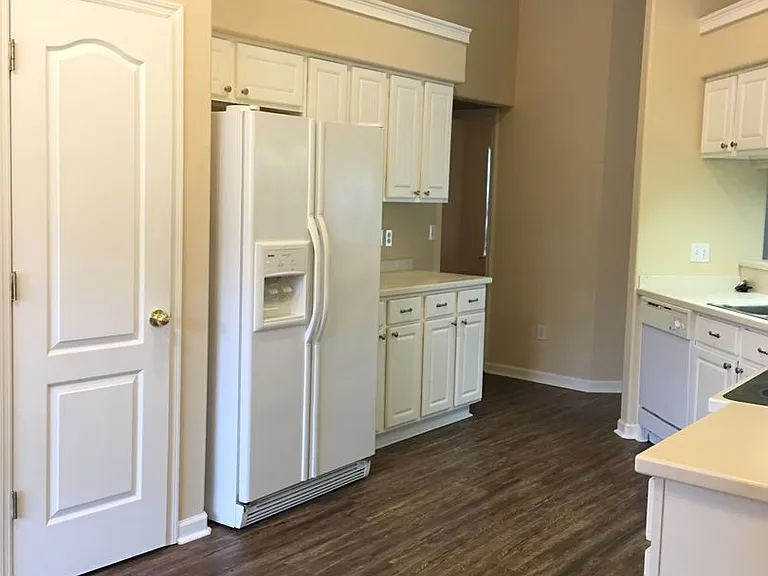 5643 Sioux Dr — Photo 6