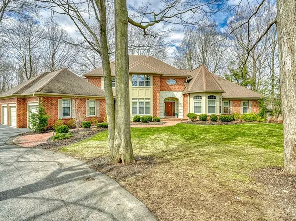 12 Buck Thorn Run, Victor, NY 14564