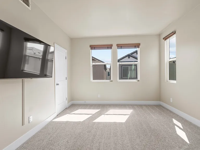 3218 Crane Ln — Photo 21