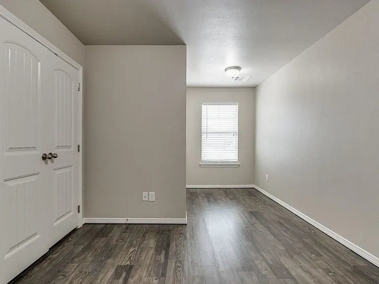 2149 Buena Vida Ln — Photo 27