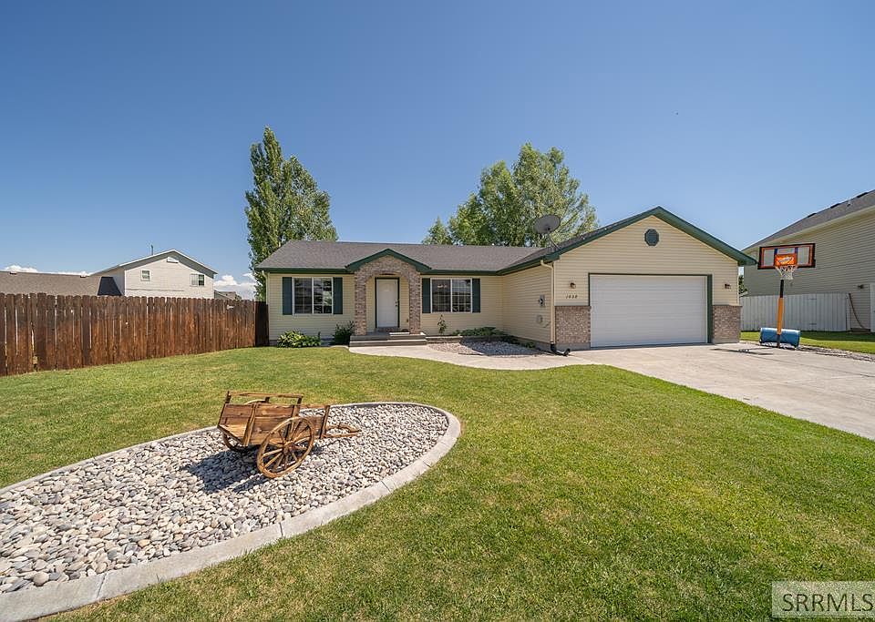 1st image of 1058 Alayssa Dr