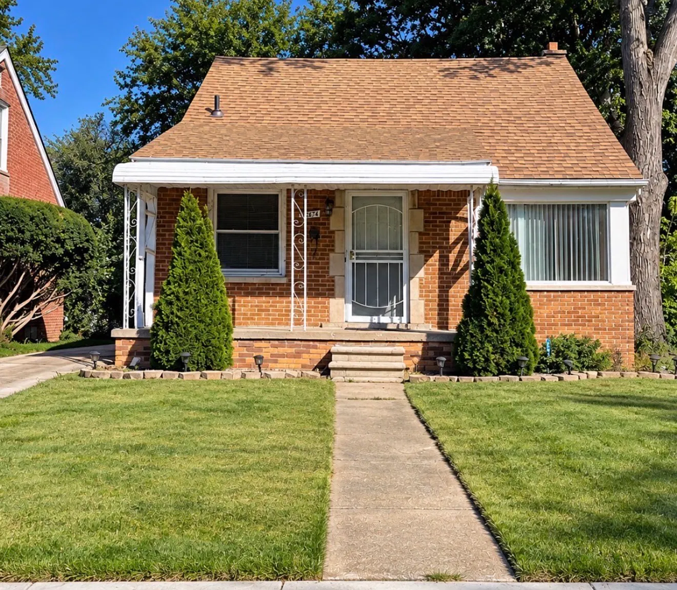 3 bed, 1.5 bath, 1006 sqft, $1,500 — Photo 1