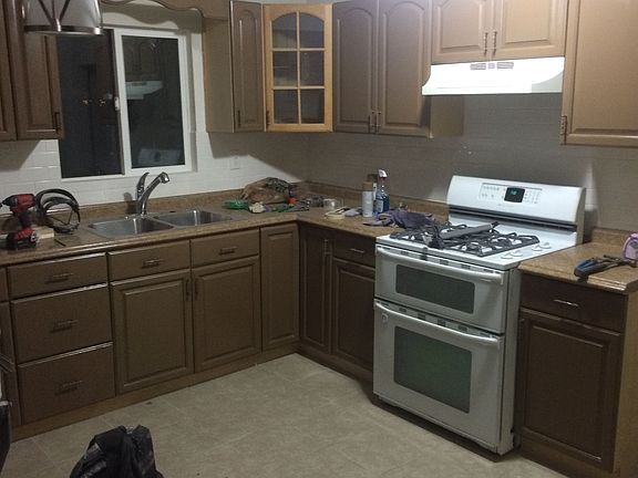 3rd image of 7219 Cypress Ave
