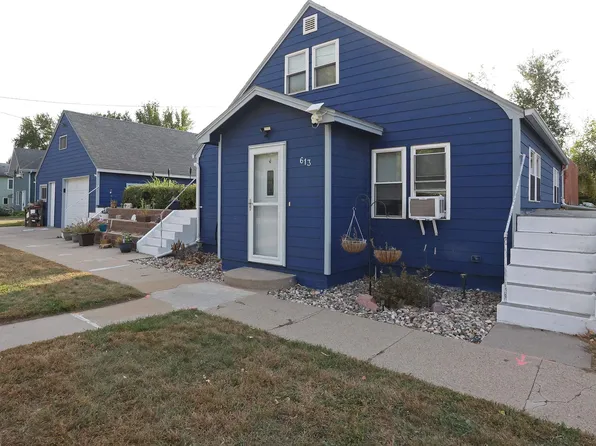613 Canyon Ave, Garretson, SD 57030